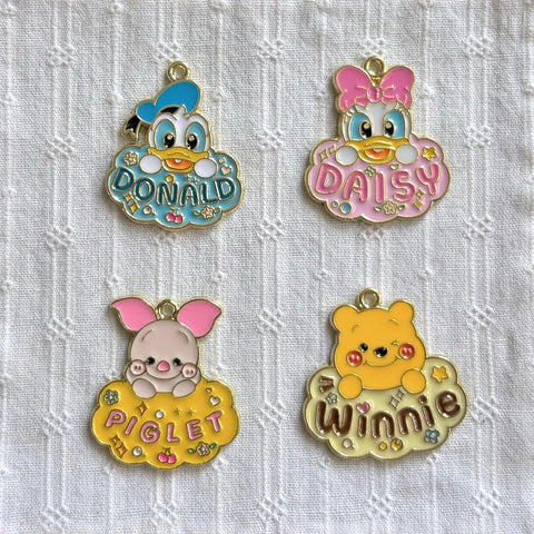 Disney Friends Metal Charm Set