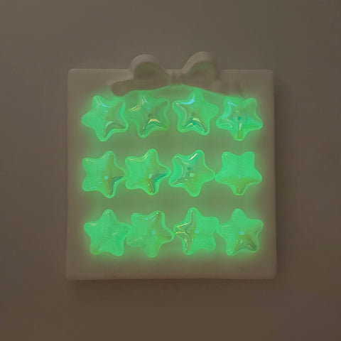Glow-in-dark Star Beads in Purple