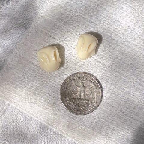 Shell Powder Bunny Beads