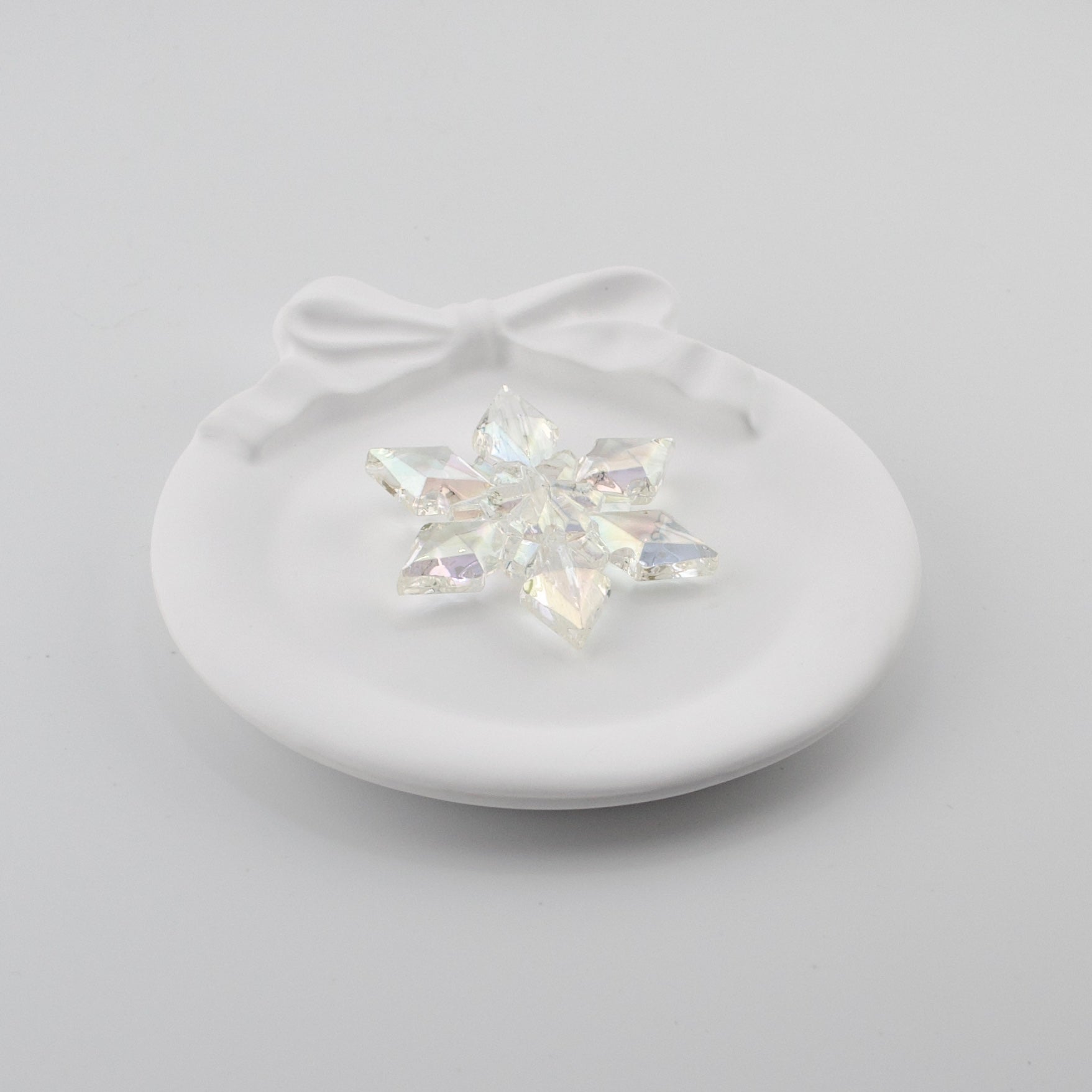 Giant Snow Beads with Through Hole