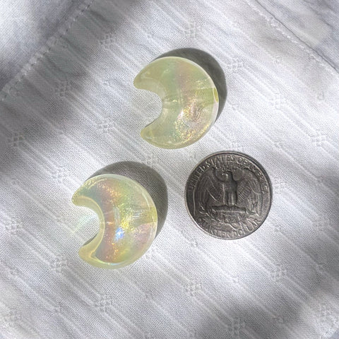 Glow-in-dark Yellow Moon Beads