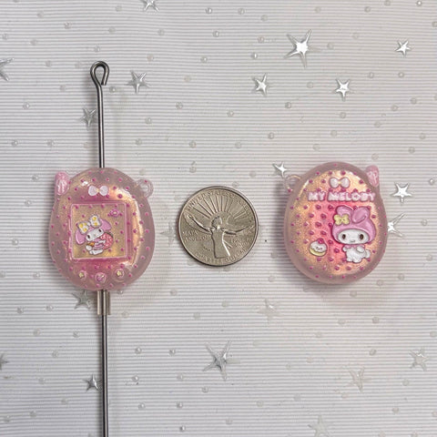 Glow-in-dark Tamagotchi Charm Set