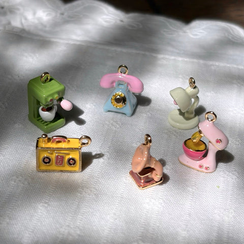Mini Furniture Metal Charm Set